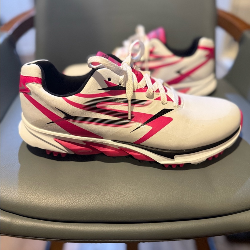 Skechers Women's Pink and White Athletic Golf Shoes